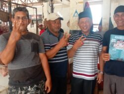 Tak Tangung-Tangung Chek Zainal, Tumpangi Becak Menyusuri Kota Menyerap Aspirasi Warga.