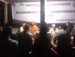Walau Diguyur Hujan Deras Tidak Menyurut Semangat Warga Lampermai Mengikuti Silaturrahmi Dengan Calon Bupati Aceh Besar No Urut 1.