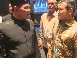 Mengintip Moment pertemuan H. Muharram Idris Bupati Aceh Besar Terpilih Dengan Fadhlullah, SE (Dek Fad) Wakil Gubernur Aceh Terpilih (Dek Fad) di Kuala Lumpur Malaysia.
