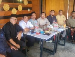 Drs. Syukri A. Jalil Wakil Bupati Aceh Besar Terpilih dan Tim Commando Independen Aceh Besar Bersama DPMG Aceh Besar Membahas Rancangan Perbup Pedoman Penyusunan APBG Tahun 2025.