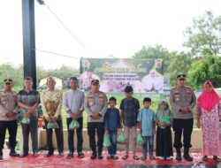 Menyambut Bulan Suci Ramadhan 1446 H, Kapolres Aceh Besar Bagikan Daging Meugang Kepada Personil, Purnawirawan Dan Anak Yatim