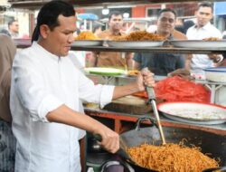 Wagub Aceh Kunjungi Pasar Ramadhan Cemerleng Kota Banda Aceh, Ini Pesan Wagub Kepada Pelaku Usaha