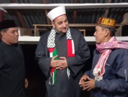H. Muharram Idris Bupati Aceh Besar : Kami Mendukung Perjuangan Warga Palestina dan Mengutuk Kekejaman Zionis Israel di Gaza.