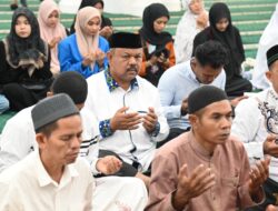 Rusdi, S. Sos, M. Si Kadis Syariat Islam Wakili Bupati Aceh Besar Hadiri Zikir Akbar dan Buka Puasa Bersama Dengan Mahasiswa PTS & PTN Banda Aceh-Aceh Besar.