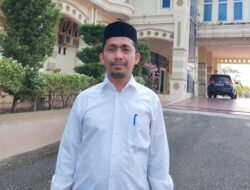 Kepala DPMG Aceh Besar Carbaini, S. Ag Honor Aparatur Gampong Sudah Bisa ditarik di Bank Aceh Syariah.