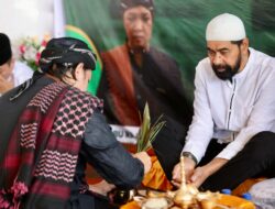 Hadiri Haul ke-4 Abu Usman Pedeung, Mualem Siap Bantu Pembangunan Masjid Seribu Tiang
