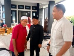 Dandim 0101/KBA Letkol. Inf. Faurizal Noerdin Turut Menghadiri Open House di Kediaman Bupati Aceh Besar.
