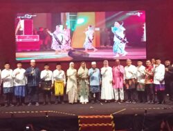 Bupati Aceh Besar H. Muharram Idris Menghadiri Malam Puncak Festival Seni Budaya dan Peringatan Tahun Baru Islam 1447 H di Bengkulu.