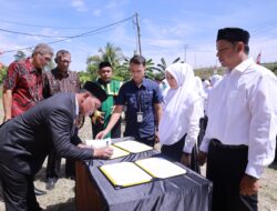 Bupati Lantik Kepala Puskesmas dan Tenaga Fungsional di Lingkungan Dinas Kesehatan Aceh Besar