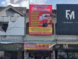 Dengan Semangat Kemerdekaan, Percetakan Oke printing Kembali Kibarkan Bendera Merah Putih Terbesar di Banda Aceh