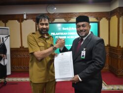 Gubernur Aceh Lantik Direktur Utama PT Bank Aceh Syariah