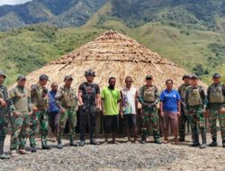 Dansatgas Yonif 112/DJ Tinjau Lokasi Pembangunan Aula Serbaguna untuk Warga Jigobak, Puncak Jaya