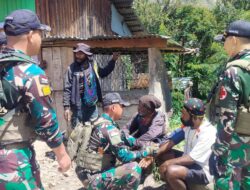 Satgas Yonif 112/DJ Laksanakan Layanan Kesehatan Gratis Keliling Di Puncak Jaya