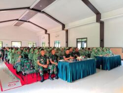 Persit KCK Cabang XXX Yonif 112 PD Iskandar Muda mengikuti Zoom Meeting Talkshow Bintal Ideologi