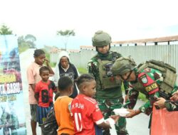 Gelar Jum’at Berkah, Satgas Yonif 112/DJ Terus Berbagi Untuk Masyarakat Papua