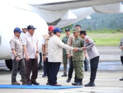 Presiden dan Kapolri Tiba di Aceh: Tinjau Lokasi Banjir dan Pemasangan Jembatan Bailey di Bireuen