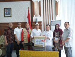 Wagub Aceh Terima Bantuan Gubernur Jambi, Sejumlah Wilayah Banjir Masih Terisolasi