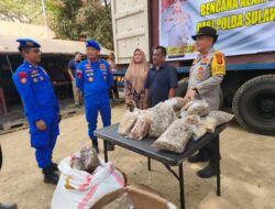 Bermula dari Video Call dengan Kapolda Aceh, Bantuan 10 Ton Ikan Asin dari Kapolda Sulsel Tiba di Aceh Tamiang