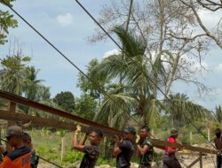 Satgas TNI Lanjutkan Pembangunan Jembatan Gantung Garuda di Aceh Tamiang, Perkuat Akses Penghubung Antar Desa